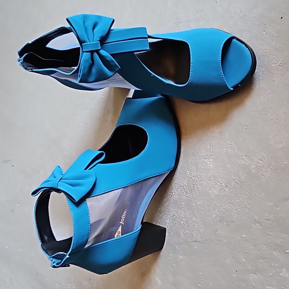 Brand New Jolimall teal suede heels - Picture 4 of 7